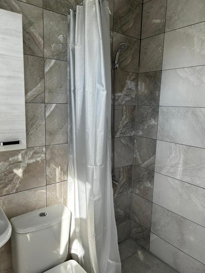 Na Shapsug Guest House Gagra Exterior photo